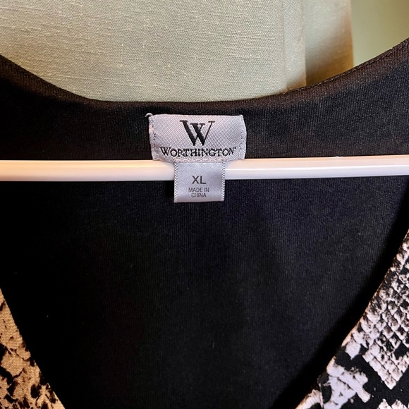 Worthington XL sleeveless snake print blouse - Picture 3 of 8